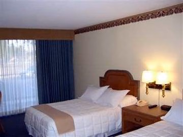 RAMADA ORLANDO CELEBRATION1