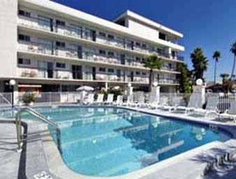 TRAVELODGE CLEARWATER BEACH FL4