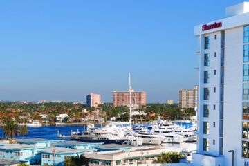 Sheraton Beach Hotel0