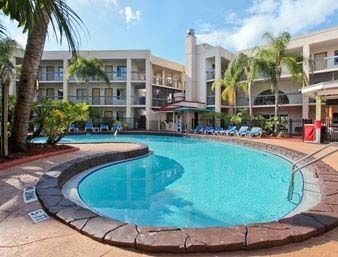 Baymont Inn & Suites near Busch Gardens1