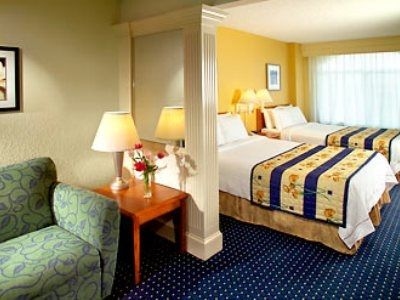 Springhill Suites In Marriott Village3