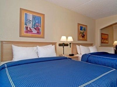 Comfort Suites Universal Studios3