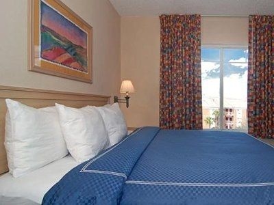 Comfort Suites Universal Studios2