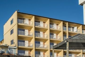QUALITY BEACH RESORT0