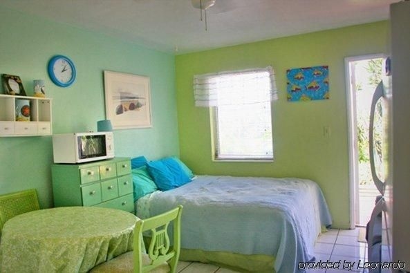 Angelfish Inn4