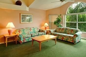 Holiday Villas3