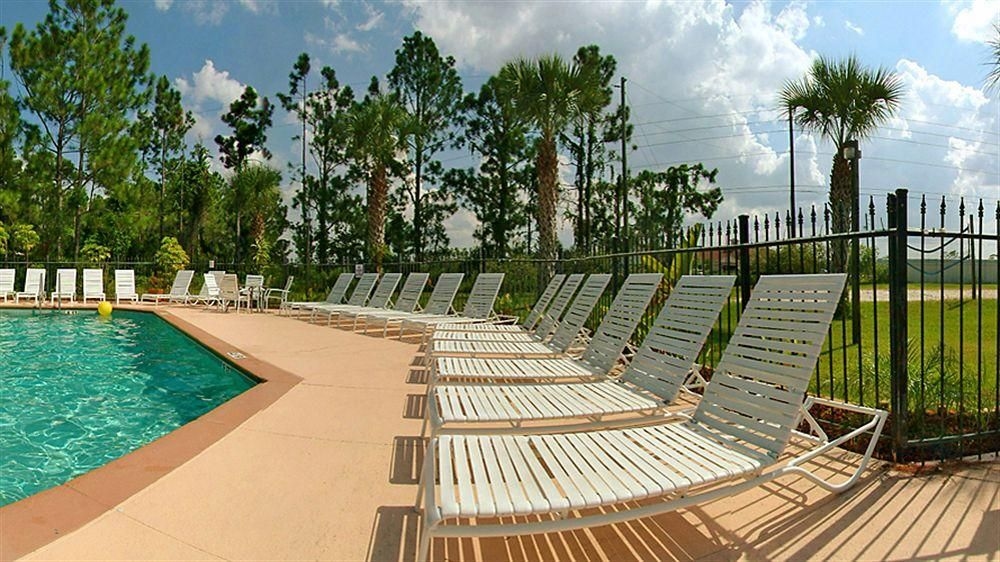 Holiday Villas4