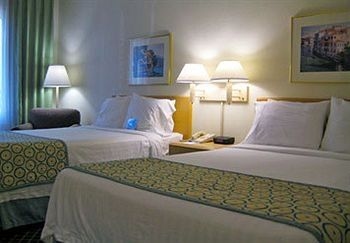 Fairfield Inn & Suites International Drive4
