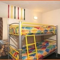 Howard Johnson Inn International4