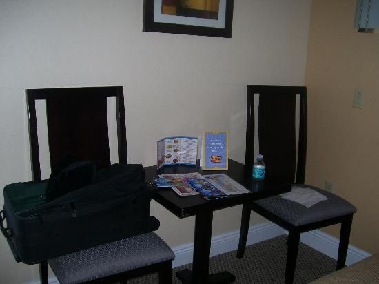 GALLERIA PALMS0