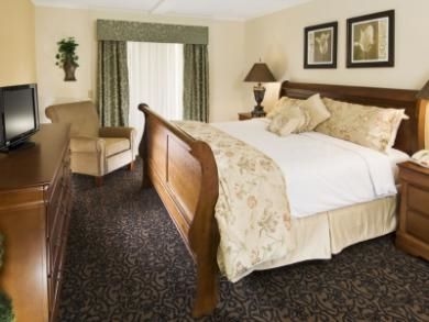 Orlando Courtyard Suites2