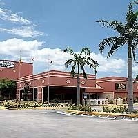 El Palacio Resort0