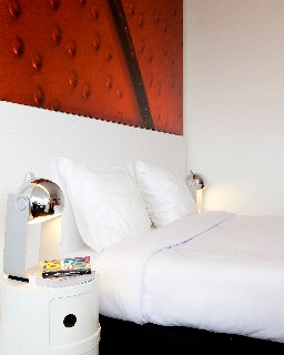Pantone Hotel4