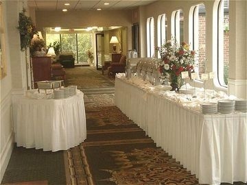 HOLIDAY INN2