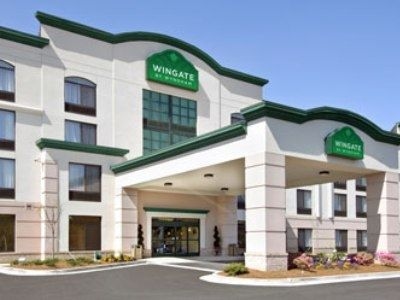 Wingate By Wyndham Galleria Center2