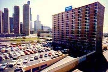 Crown Plaza Metro0