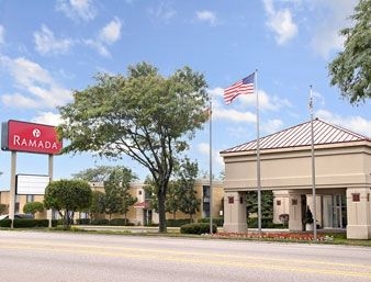 RAMADA WAUKEGAN GURNEE3