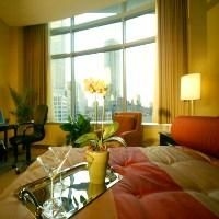 คินเซ่ โฮเต็ล (Kinzie Hotel)2