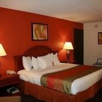 Holiday Inn Chicago North Shore (Skokie)4