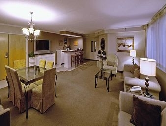 HAWTHORN SUITES BY WYNDHAM CHAMPAIGN4