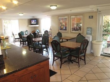 La Quinta Inn Indianapolis East2
