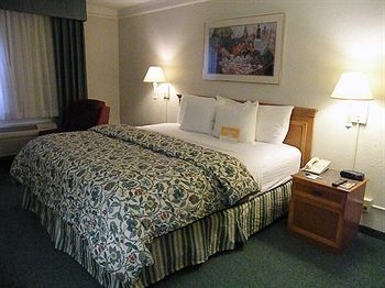 La Quinta Inn Indianapolis East3