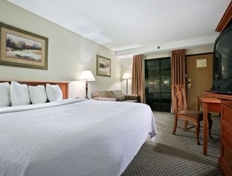 Ramada Conference Center Salina4