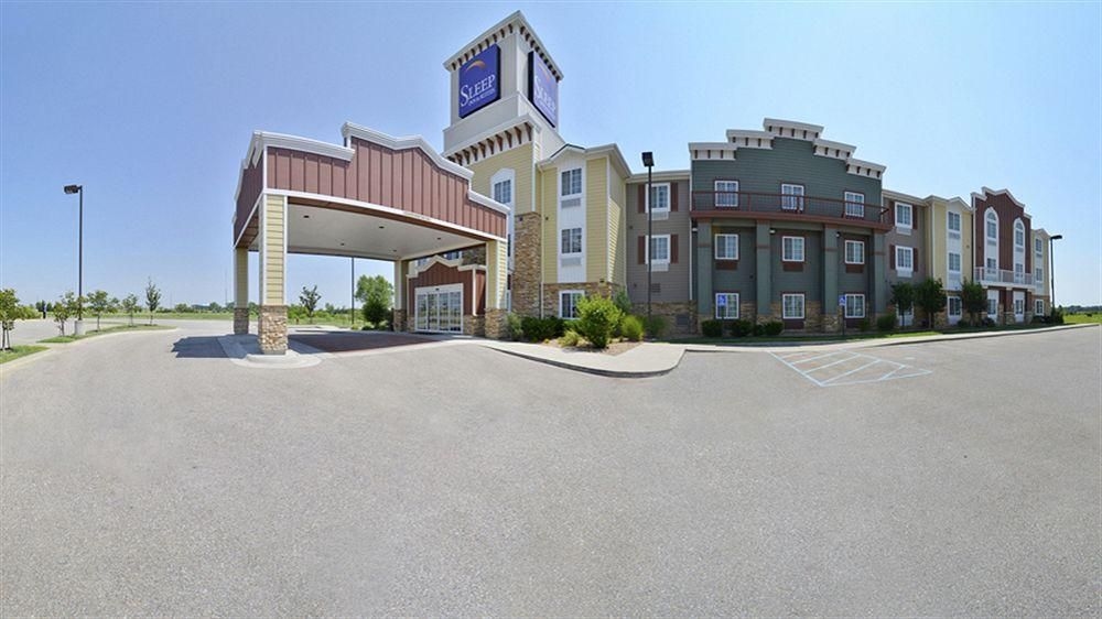 Sleep Inn & Suites4