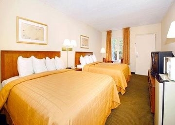 QUALITY INN LONDON1