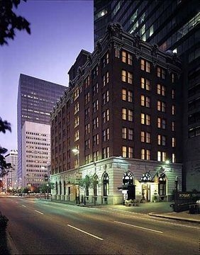 THE WHITNEY WYNDHAM HOTEL2