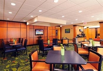 Fairfield Inn & Suites Frederick2