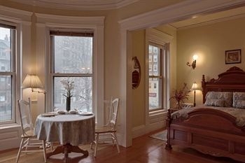 The Gryphon House4