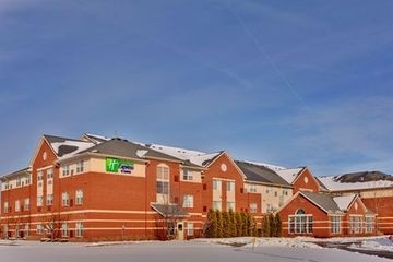 HOLIDAY INN EXPRESS HOTEL & SUITES SOUTHFIELD - DETROIT0