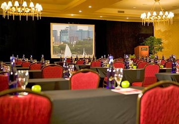MINNEAPOLIS MARRIOTT WEST2