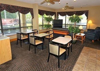 QUALITY INN GRENADA4
