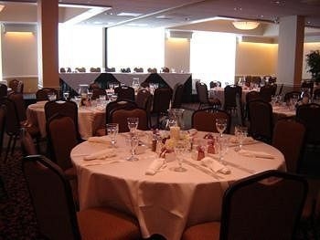 Best Western Airport Plaza Inn1