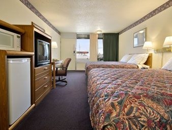 DAYS INN ROLLA2