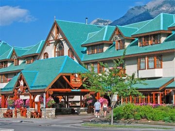 CARIBOU LODGE AND SPA4