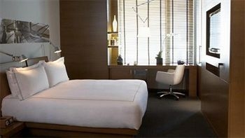 Hotel Le Germain Calgary2