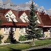 Ramada Inn & Suites Canmore0
