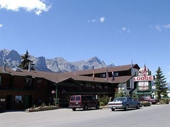Rundle Mountain Lodge0
