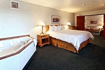 BEST WESTERN GRANTREE INN3