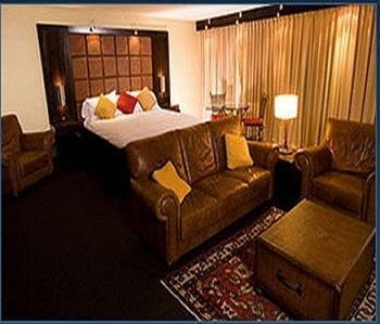 BLUE MOON GAY MENS RESORT3