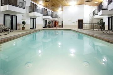 HOLIDAY INN EXPRESS ALBUQUERQUE (I-40 EUBANK)0