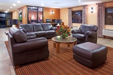 HOLIDAY INN EXPRESS ALBUQUERQUE (I-40 EUBANK)3