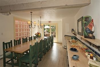 Inn on the Paseo3