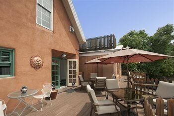 Inn on the Paseo4