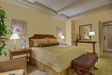 Omni Berkshire2