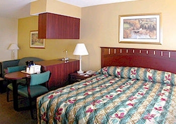 BEST WESTERN CROWN INN & SUITES4