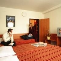 Globus Hotel4